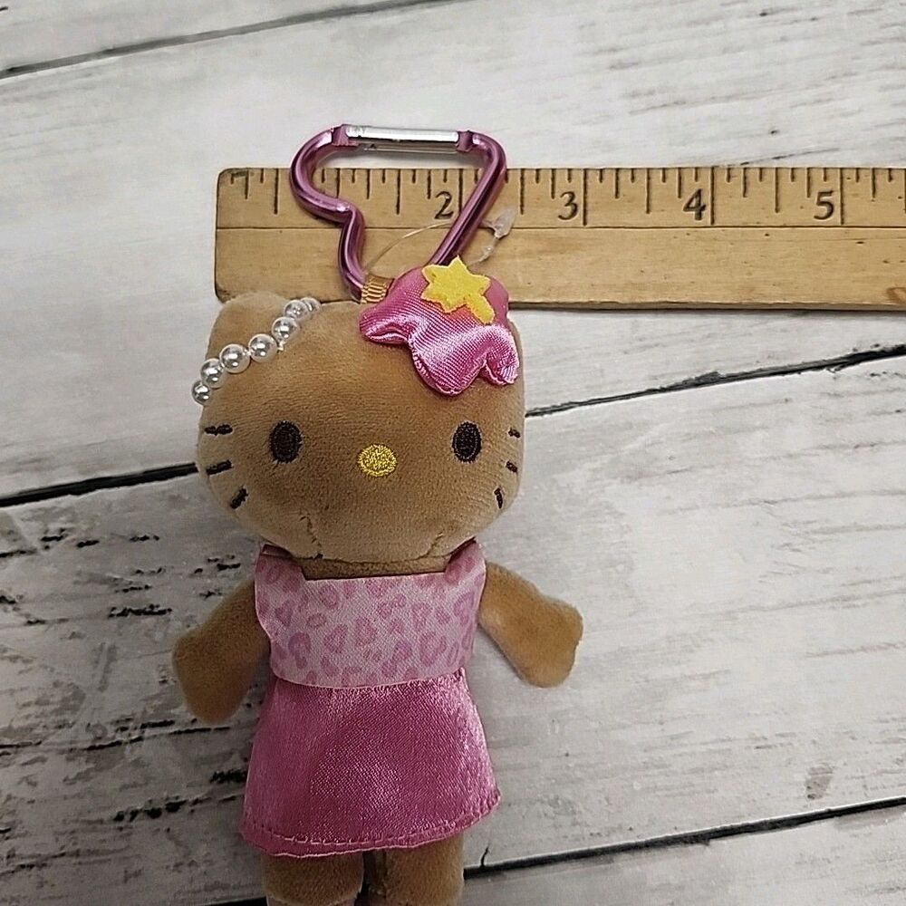Hello Kitty 90s Style Pink Leopard Pattern Plush | Keychain/Bag Charm Mascot - Picture 7 of 12